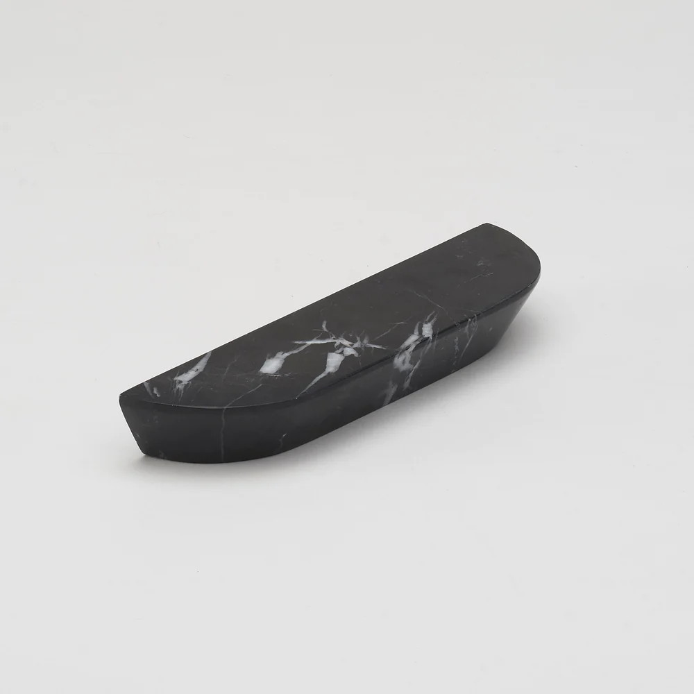 Lo & Co Dot Marble Handle Small - Black Marble - Image 4