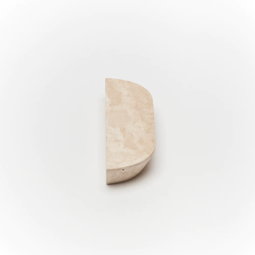 Lo & Co Dot Marble Handle Small - Travertine - Image 3