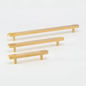 Lo & Co Hentley Pull - Brass