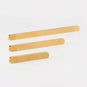 Lo & Co Hentley Pull - Brass