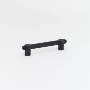 Lo & Co Intersect Pull - Black