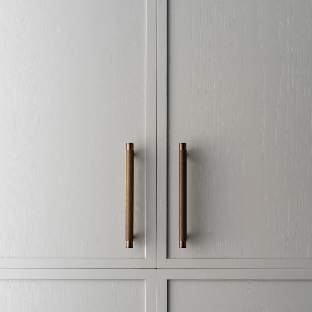 Lo & Co Kintore Pull - Bronze - Image 4