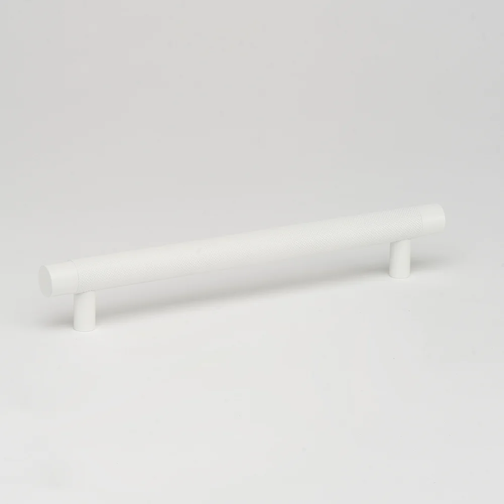Lo & Co Kintore Pull - White - Image 3