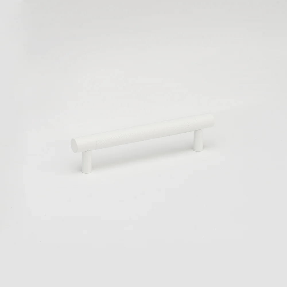Lo & Co Kintore Pull - White - Image 7