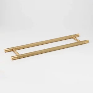 Lo & Co Kintore Entry Pull - Brass