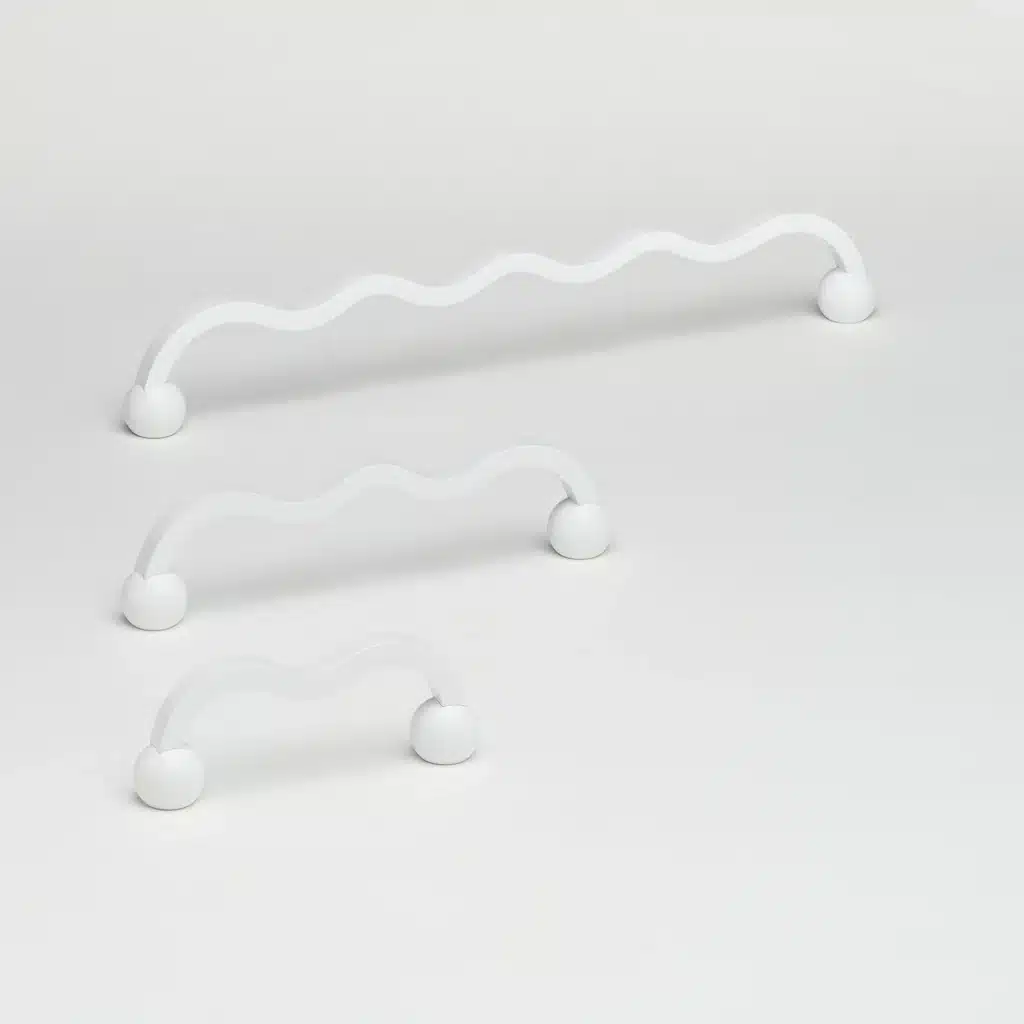 Lo & Co Capri Pull White - Medium 191mm