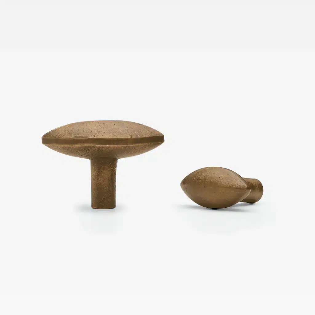 Lo & Co Cast Almond Knob Oil Rubbed Bronze- Small 45mm - Image 4