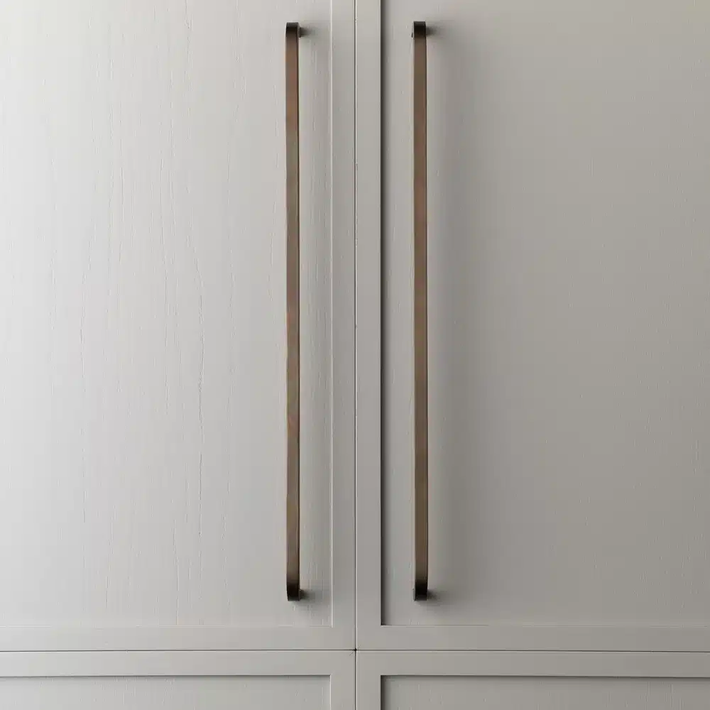 Lo & Co Curve Appliance Pull Oil Rubbed Bronze