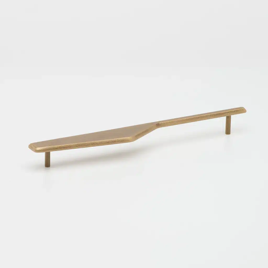 Lo & Co Outline_C Handle Tumbled Brass - Small 130mm - Image 9