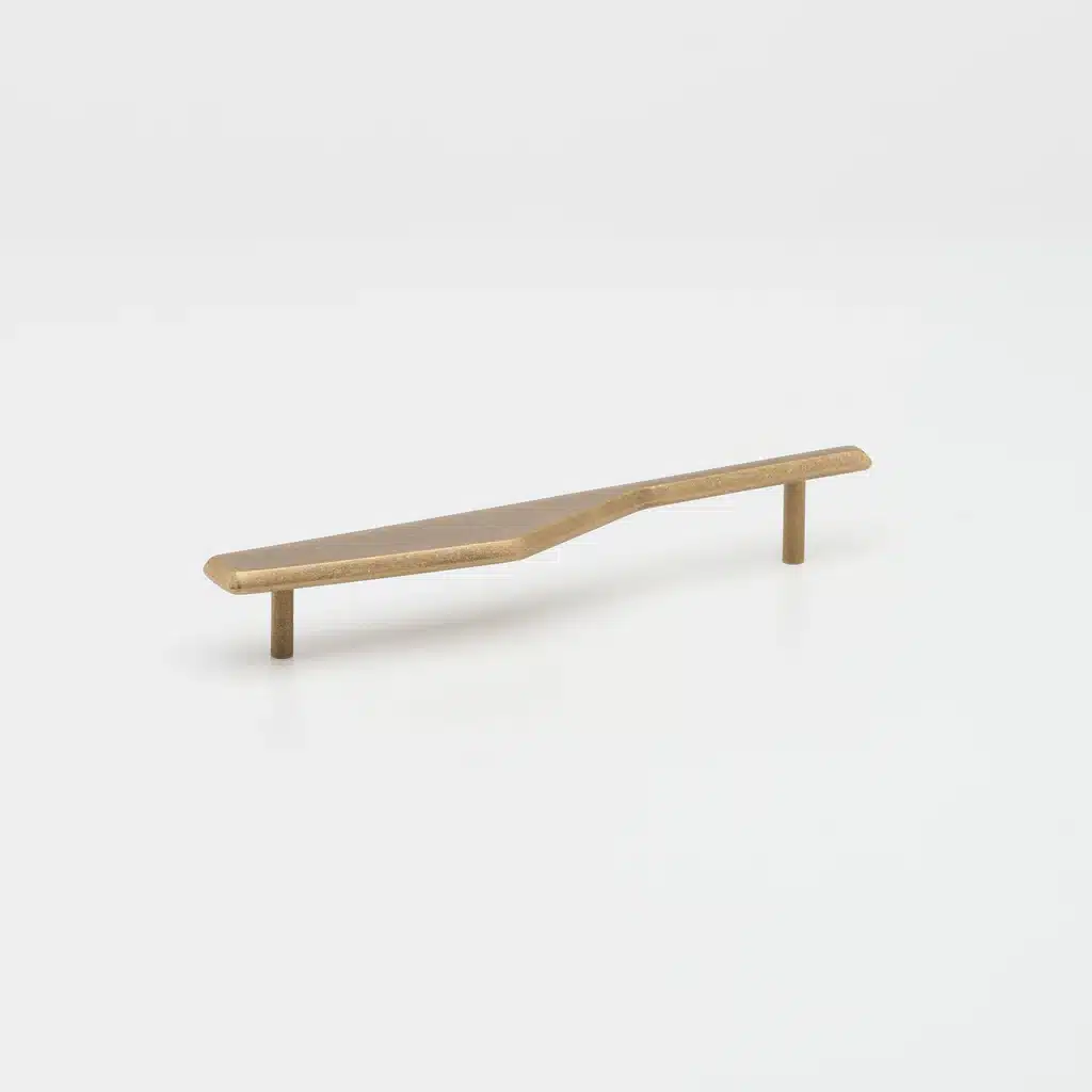 Lo & Co Outline_C Handle Tumbled Brass - Small 130mm - Image 11