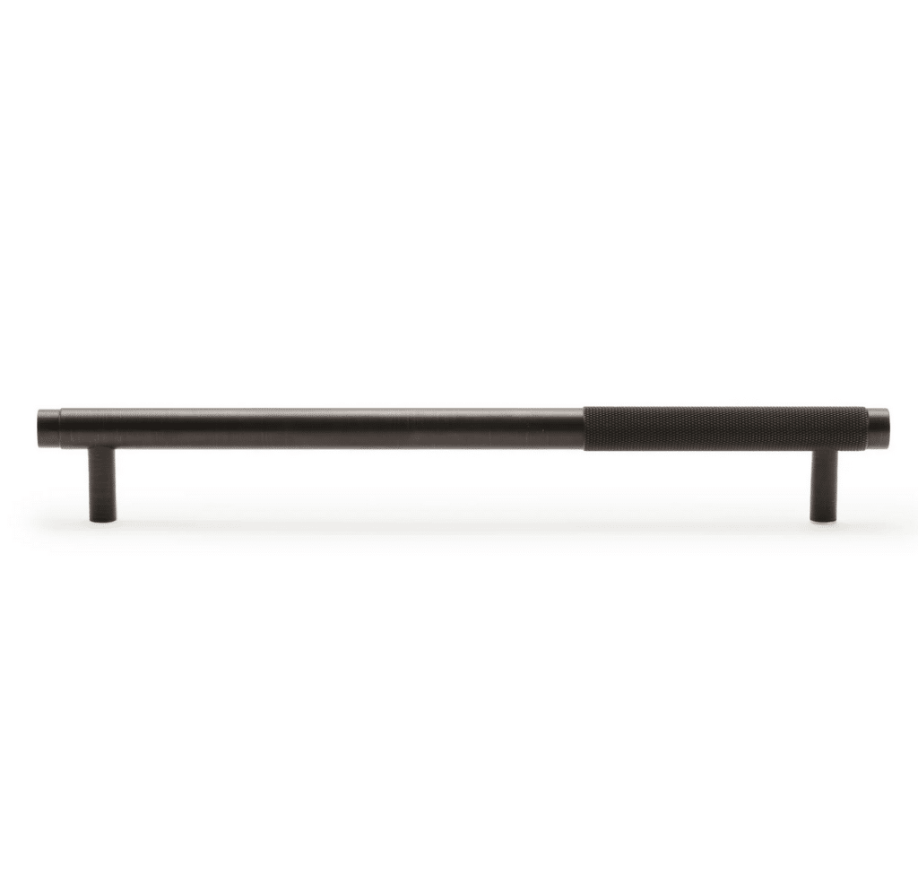 Stainless steel sink - textured bar handle