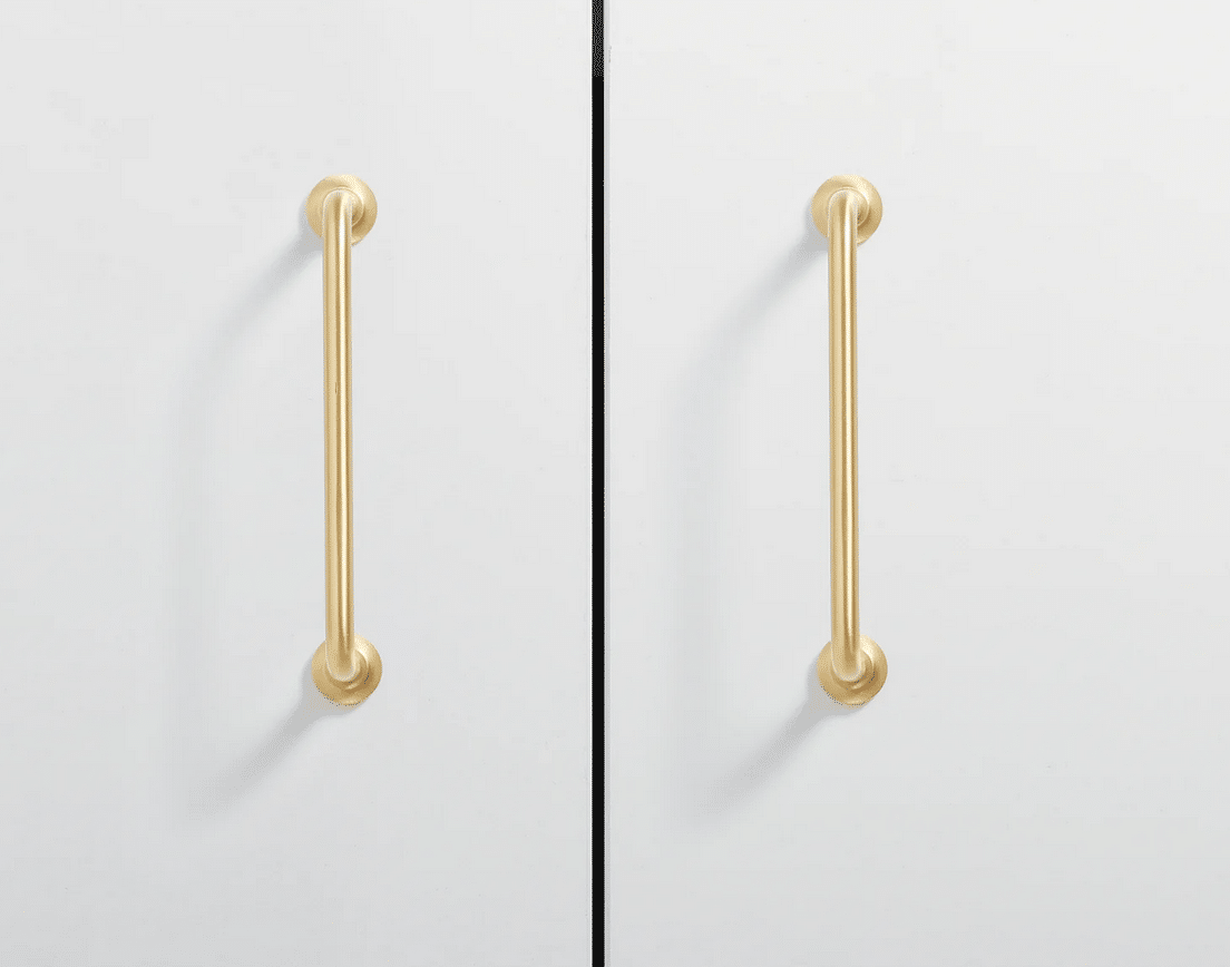 Zano Arch Handle - Small 110mm - Satin Brass - Image 4