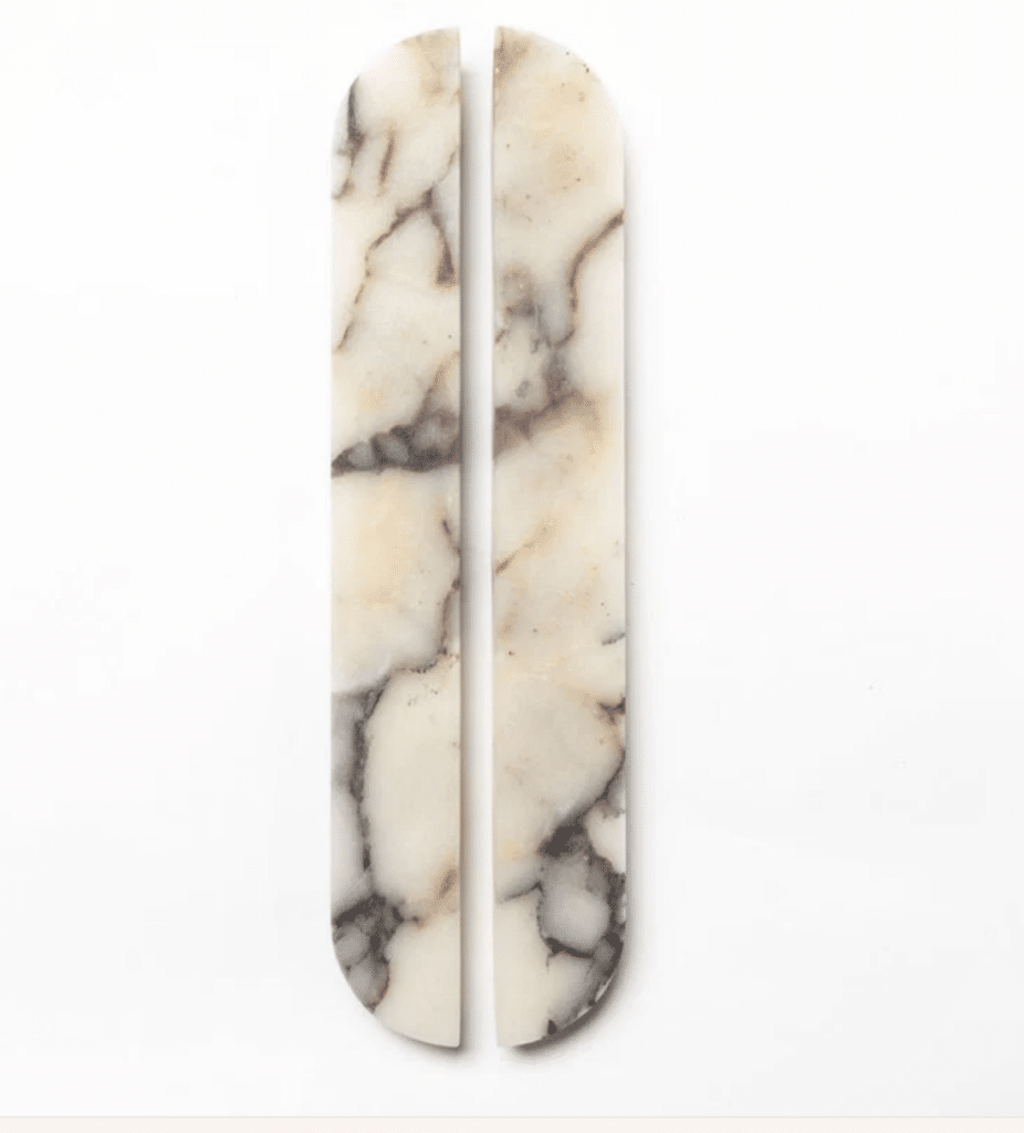 Momo handles elongated marble design
