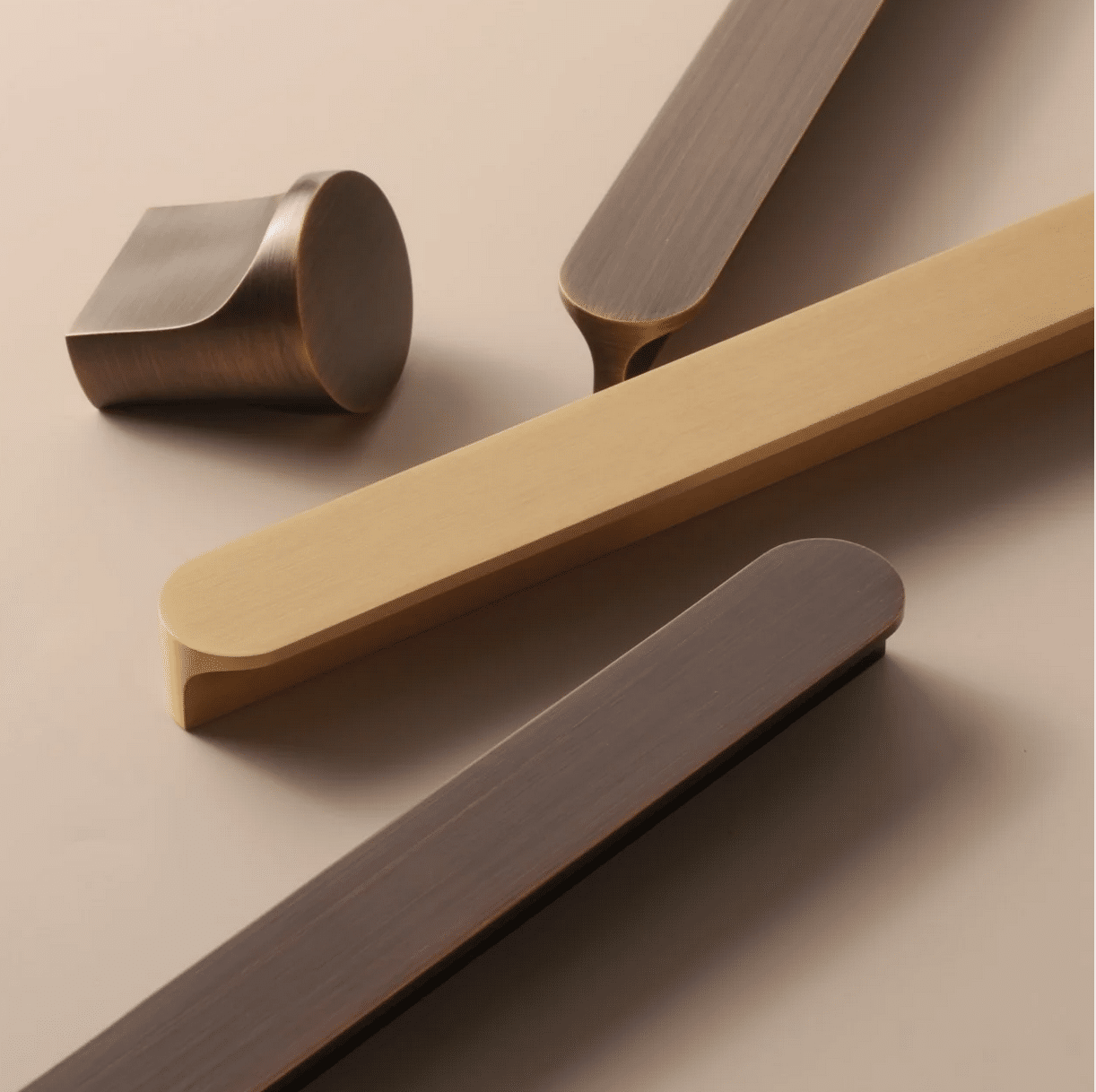Zano Vera Knob - Small 23mm - Satin Brass - Image 11