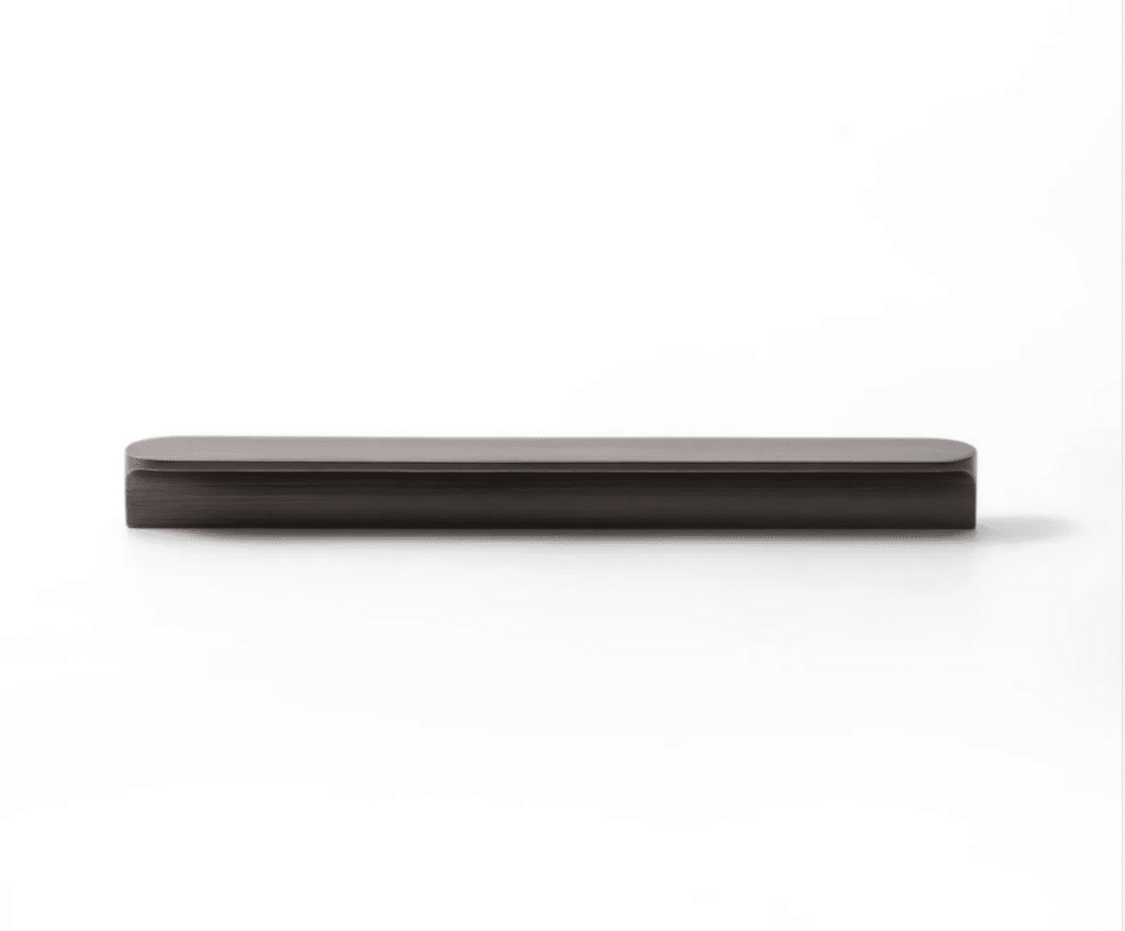 Lo & co curve pull - charcoal bar handle