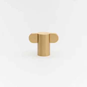 lo-and-co-intersect-knob-4063-brass-1_Shopify_1000x1000_crop_center