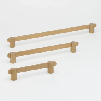lo_and_co_intersect_pull_tumbled_brass_1000x1000_crop_center